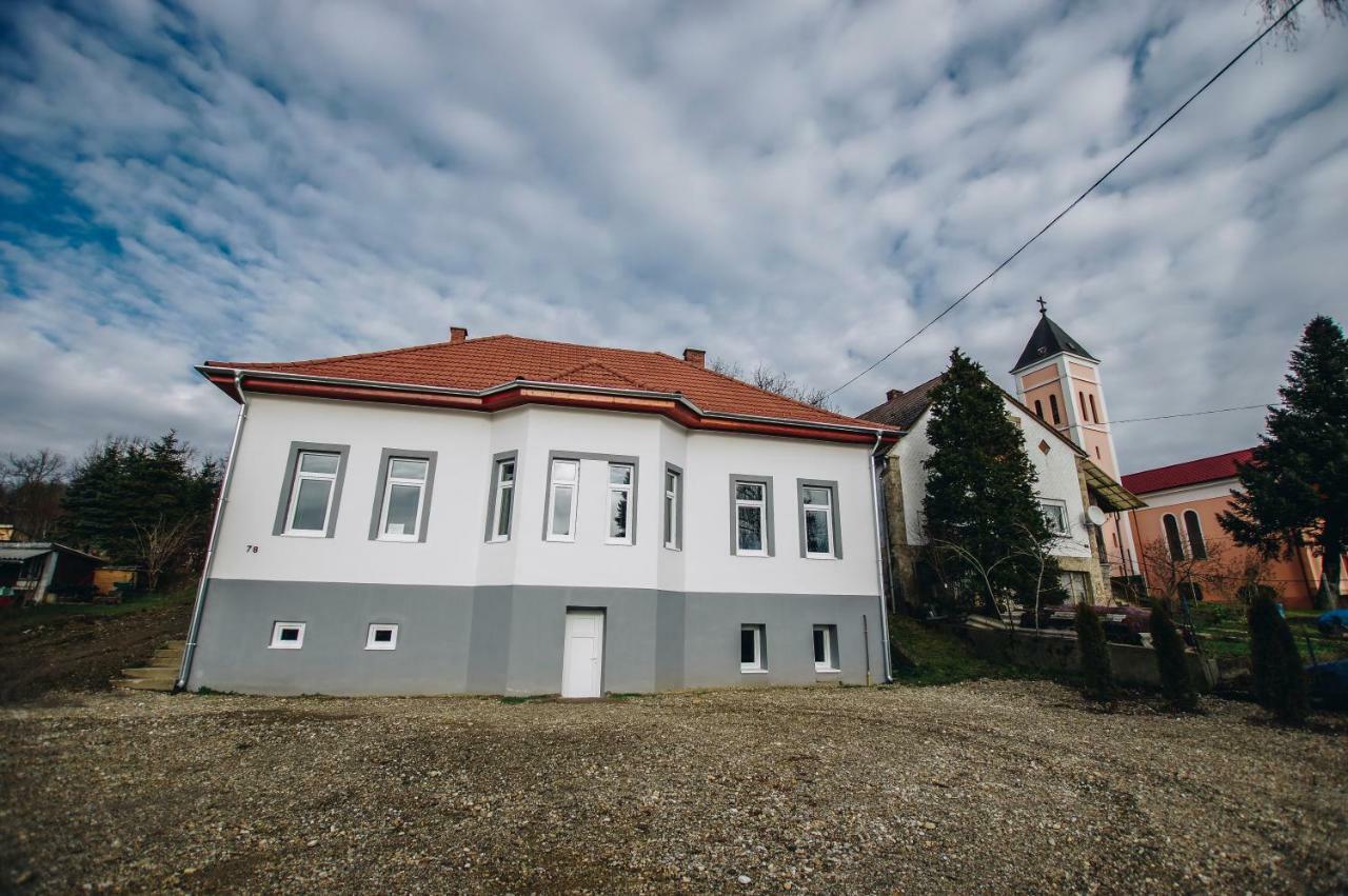 Hotel Mosolyka Vendeghaz Zakany Exterior foto
