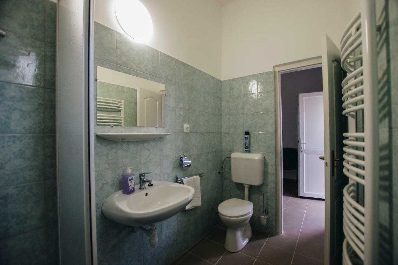 Hotel Mosolyka Vendeghaz Zakany Exterior foto